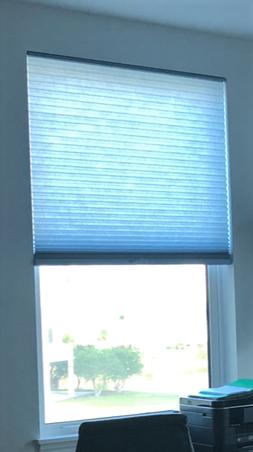 NEW Clear Blue Sky Honeycomb 3/4" Cellular Cordless Shade - 
